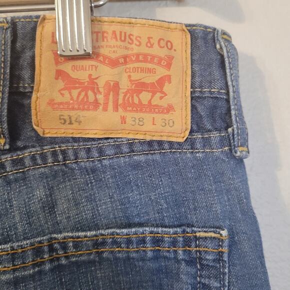 Levis Mens 514 Straight Fit Jeans Size 38X30 Blue Denim Medium Wash Whiskered - Picture 4 of 10